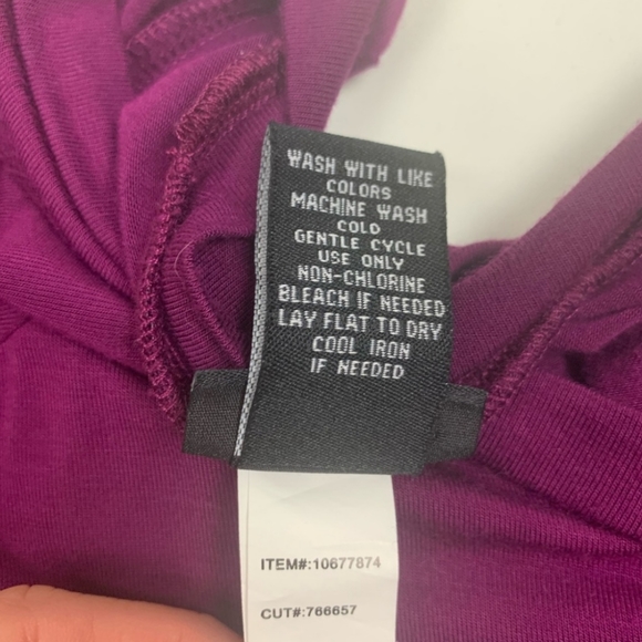 Torrid Embroidered Back Top Size 3 - Picture 6 of 8